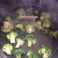 木耳西兰花怎么做