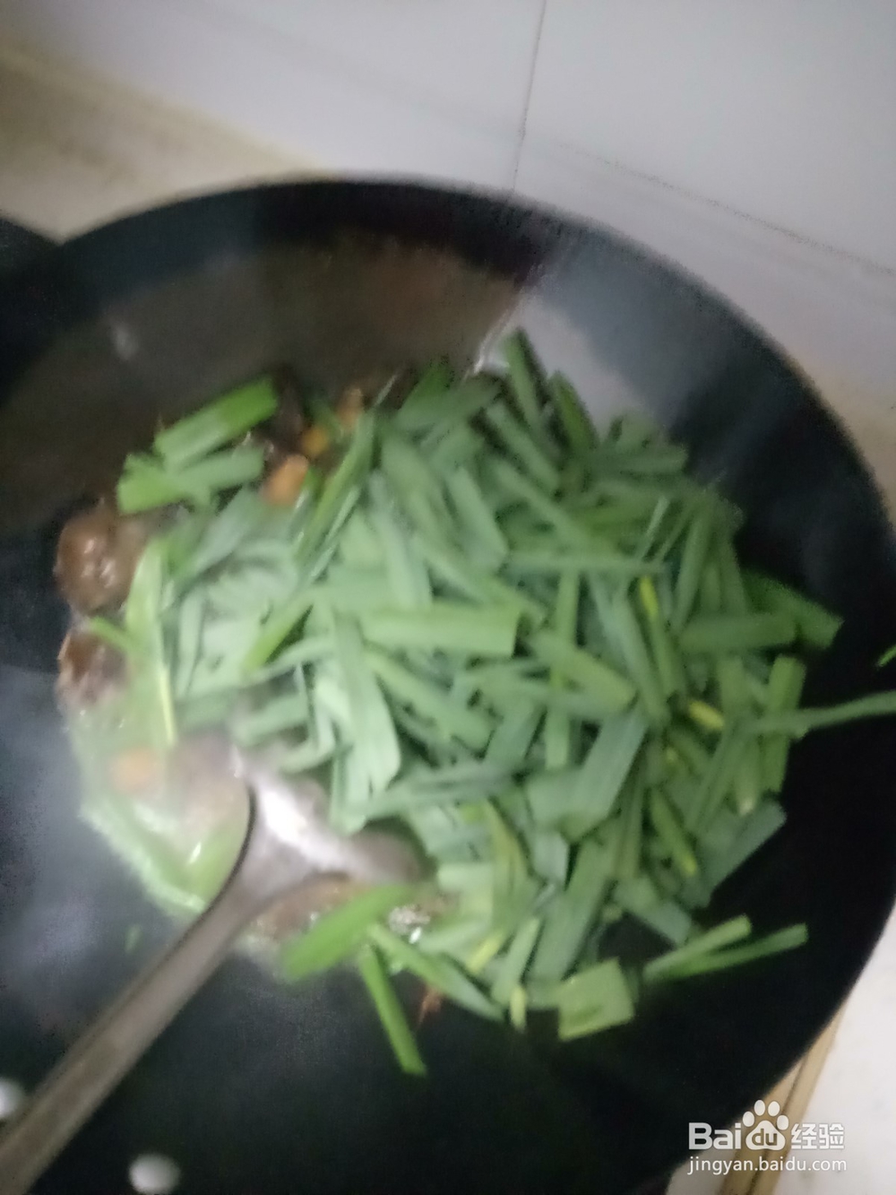 家常蒜苗炒木耳