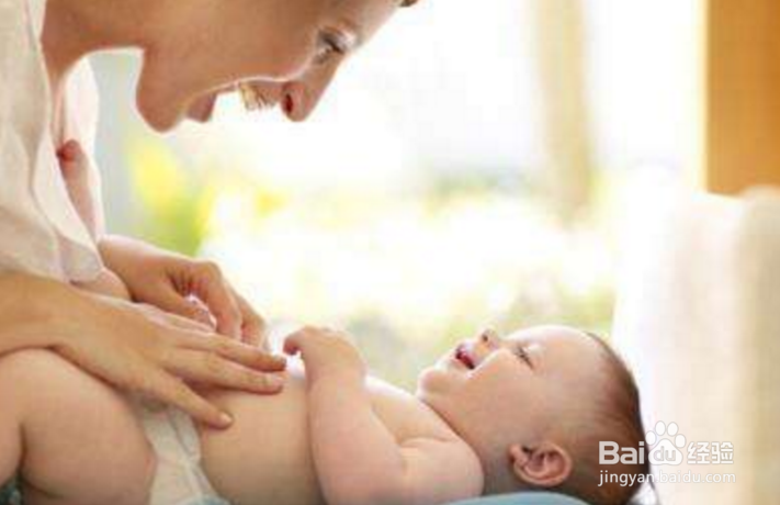 引起宝宝红屁股的原因有哪些?怎样防止?