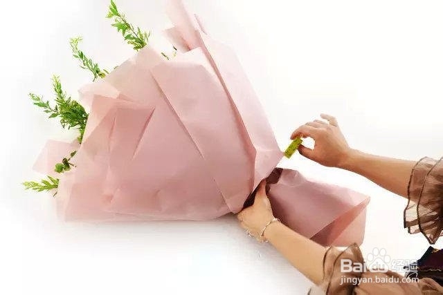 如何包装花束