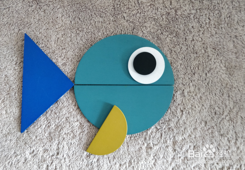 用蒙氏积木怎样拼灯笼鱼？