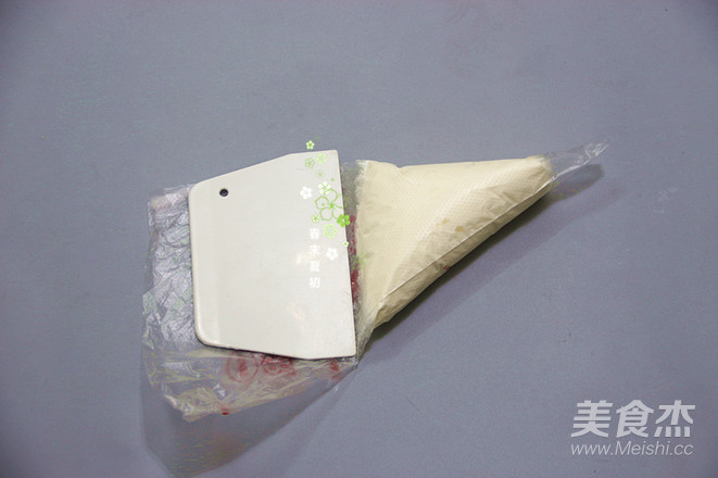 冻干黄桃手指饼木糠杯