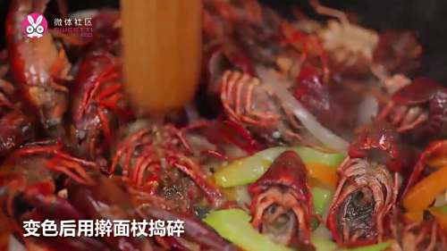 怎么做小龙虾汤？