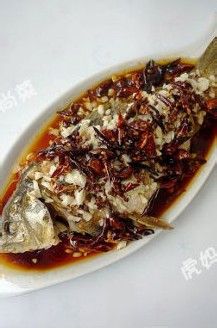 蒜爆鱼--3步搞定风靡徐州多年的蒜爆鱼