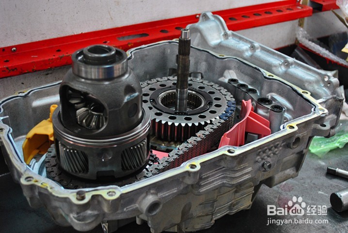 如何更换2016款新君越变速箱油?