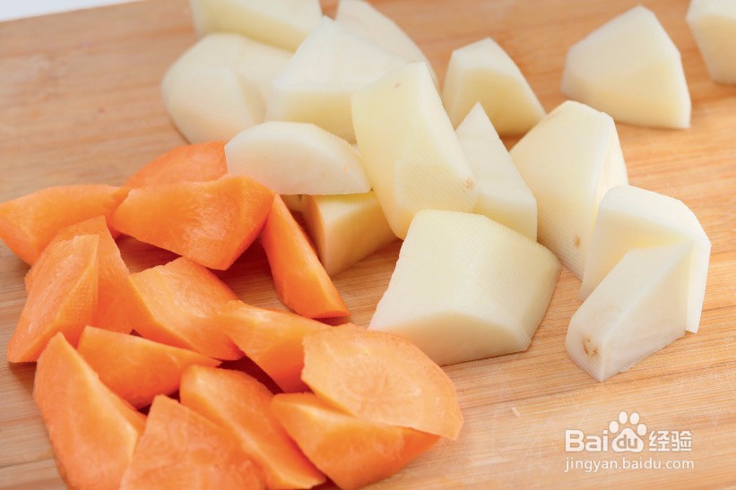 家常咸香肉土豆