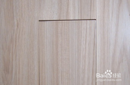 杜绝隐患 木地板缝隙清理不容忽视