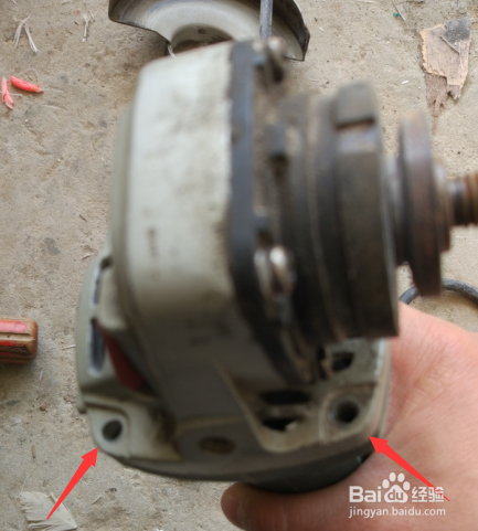 图示简单操作调整切割打磨机的位置避免误伤