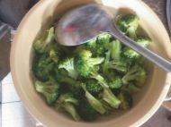 怎样做清炒西兰花