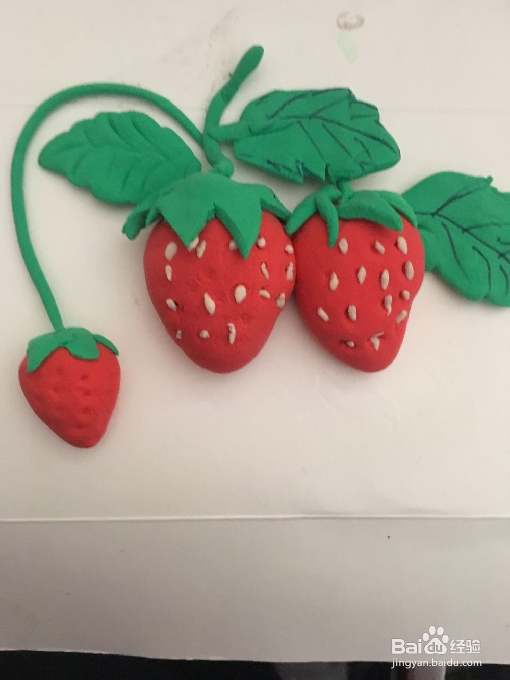 一组草莓用太空泥怎么制作呢