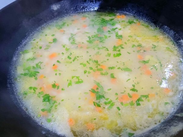 土豆蛤蜊肉疙瘩汤