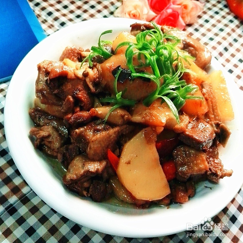 鸭子焖土豆的家常做法