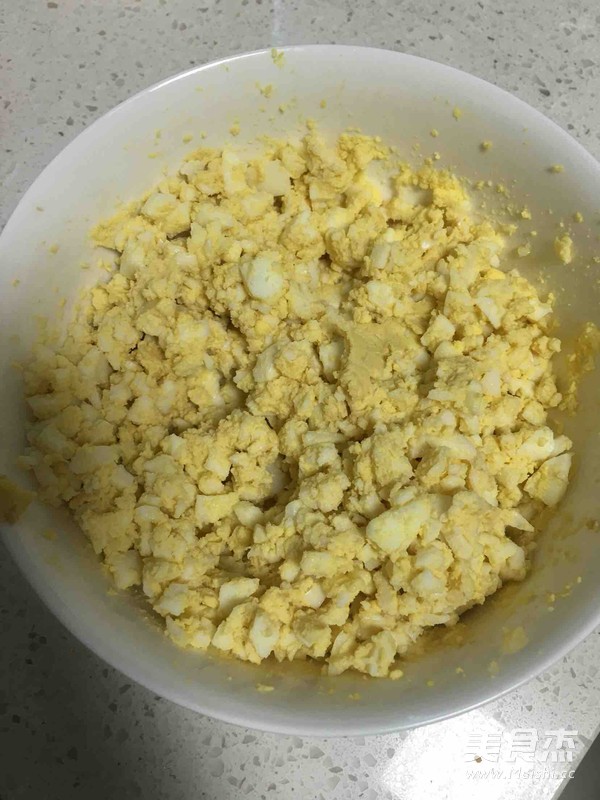 鸡蛋蒜的家常做法