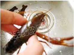 秘制蒜香小龙虾的做法