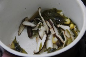 简单快手、不含味精的鲜蔬汤，完胜KFC