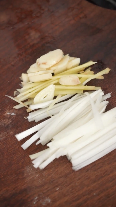 清炒土豆丝怎么做？