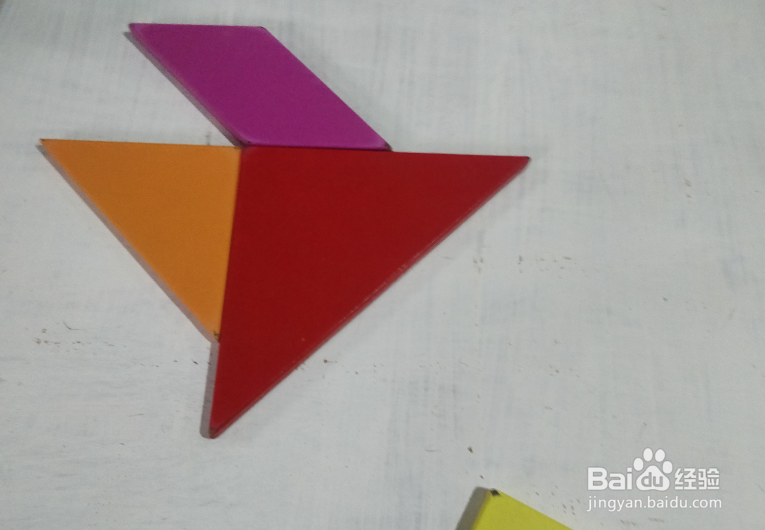 用七巧板怎样拼一只捕鱼的企鹅?