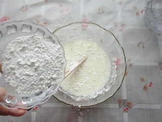 中秋节：[1]如何做豆沙馅冰皮月饼