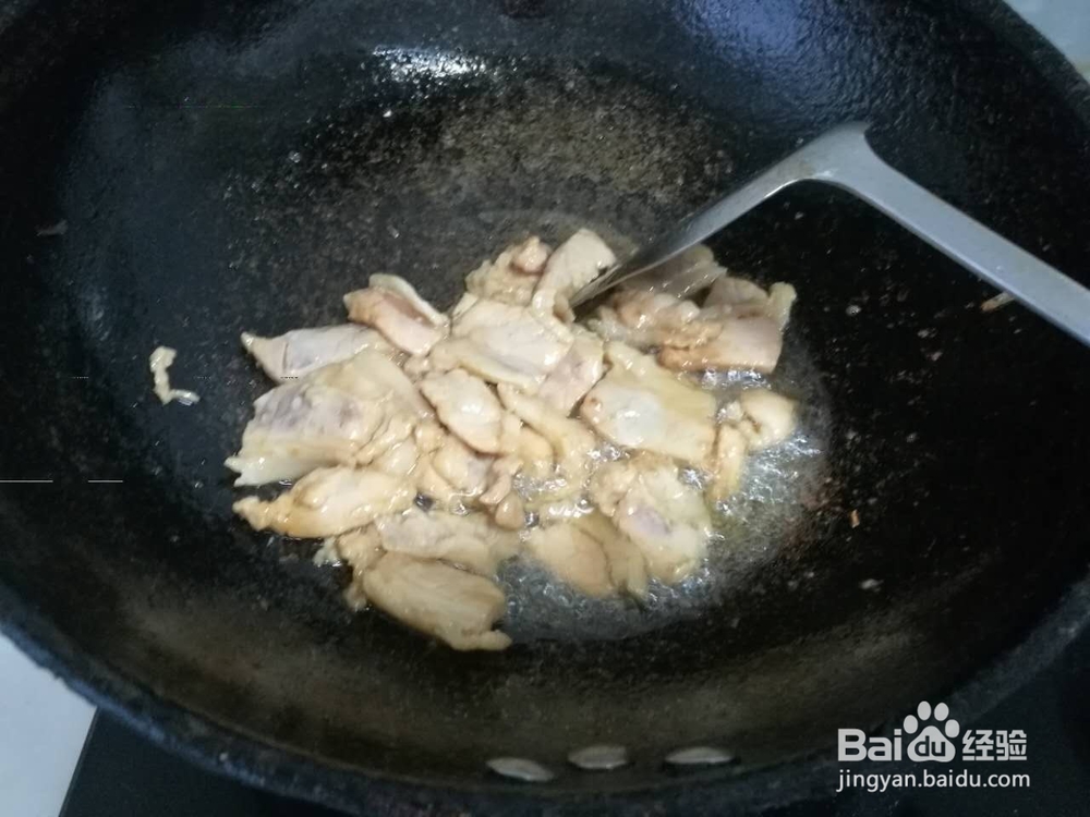 苗府韭薹炒肉的做法