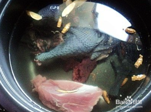 花旗参煲鸡汤的做法