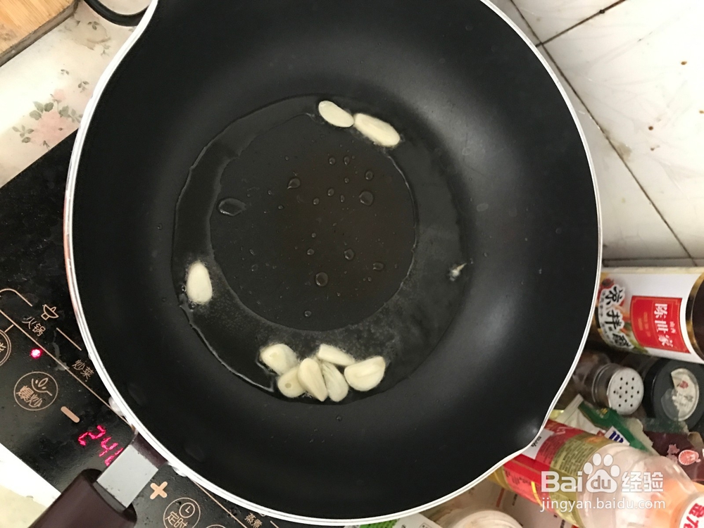 如何制作西红柿炖牛腩