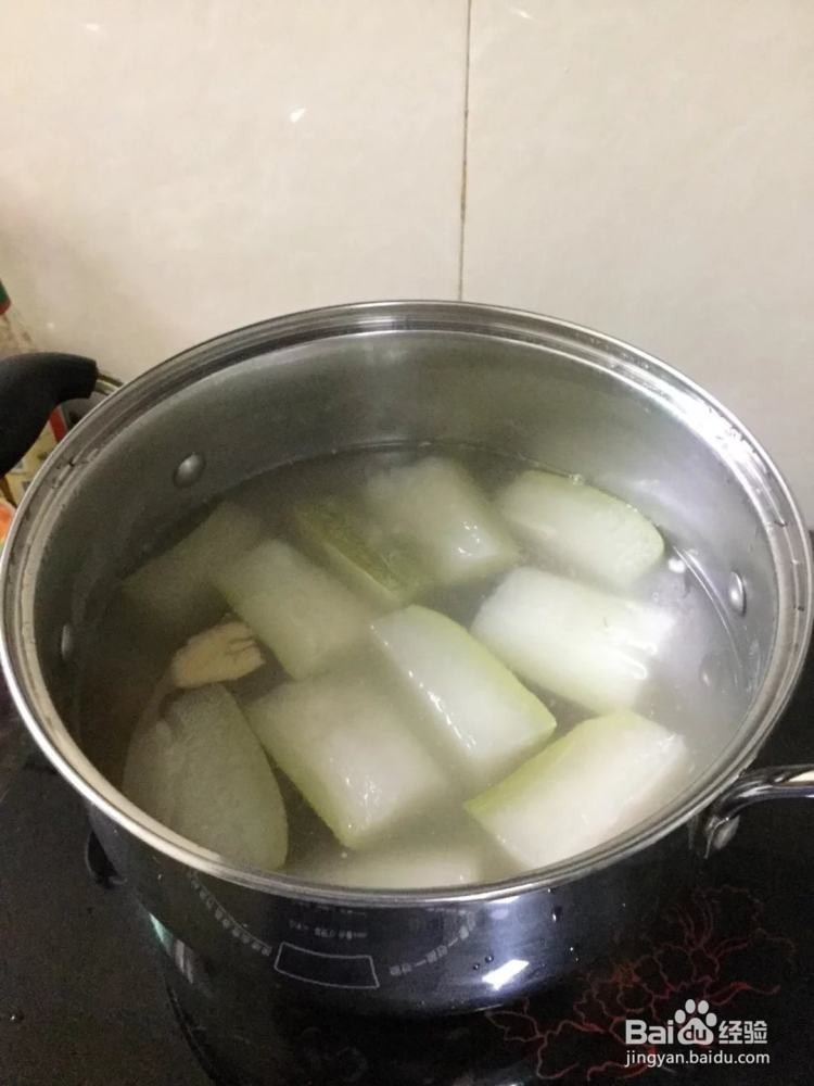 冬瓜鱼头汤的做法