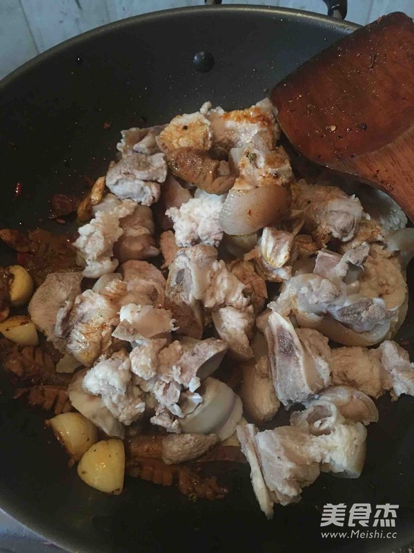 红烧猪蹄的做法