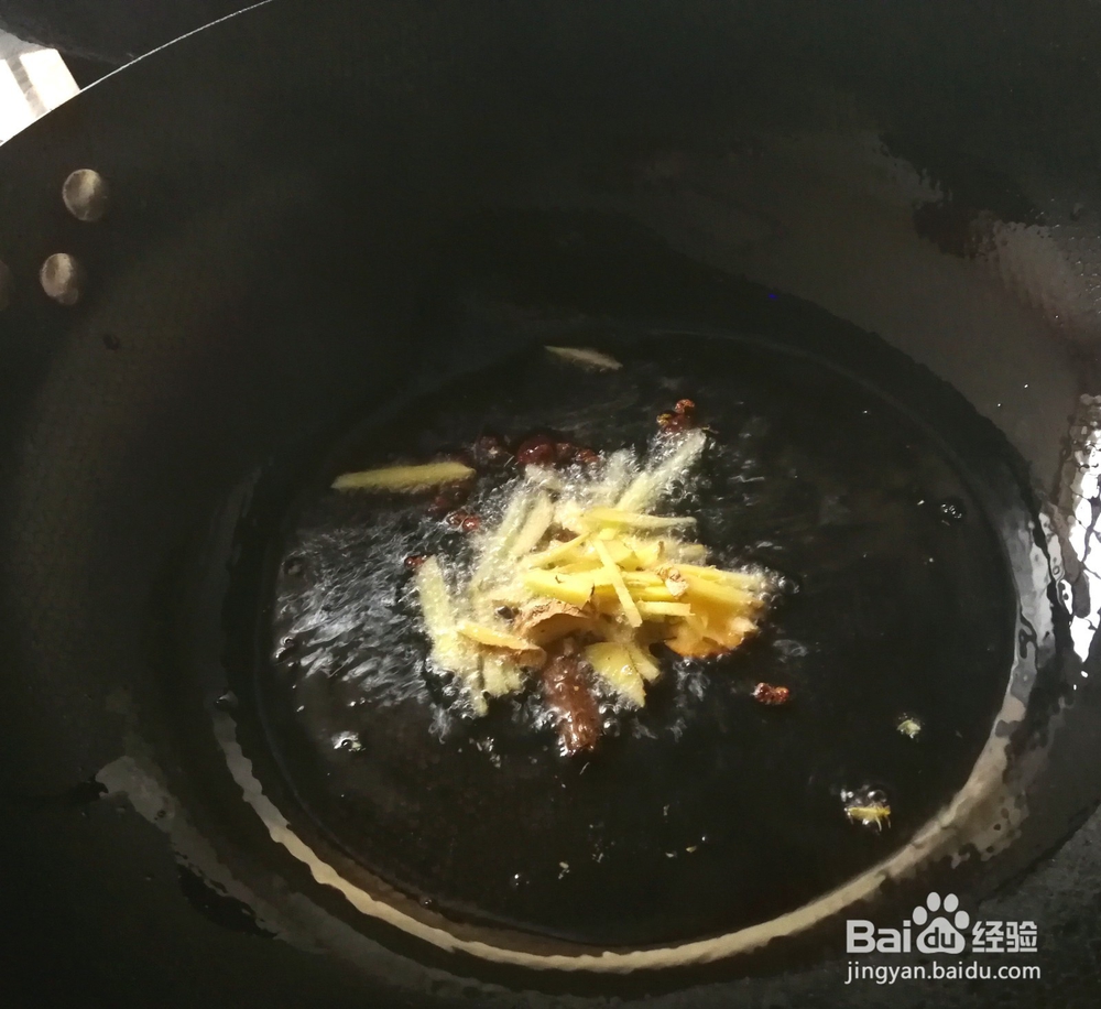 怎样炒出面的孜然土豆