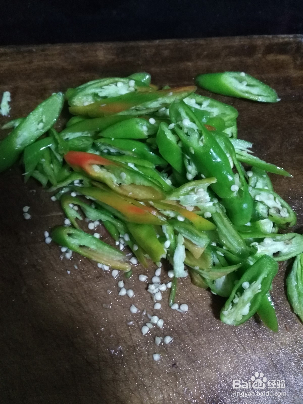 怎么做一道美味的胡萝卜炒肉？