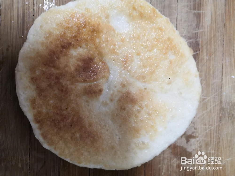 如何制作简易白吉馍