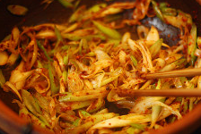 酸牛肉--下饭荤菜 无肉不欢宫牛火锅