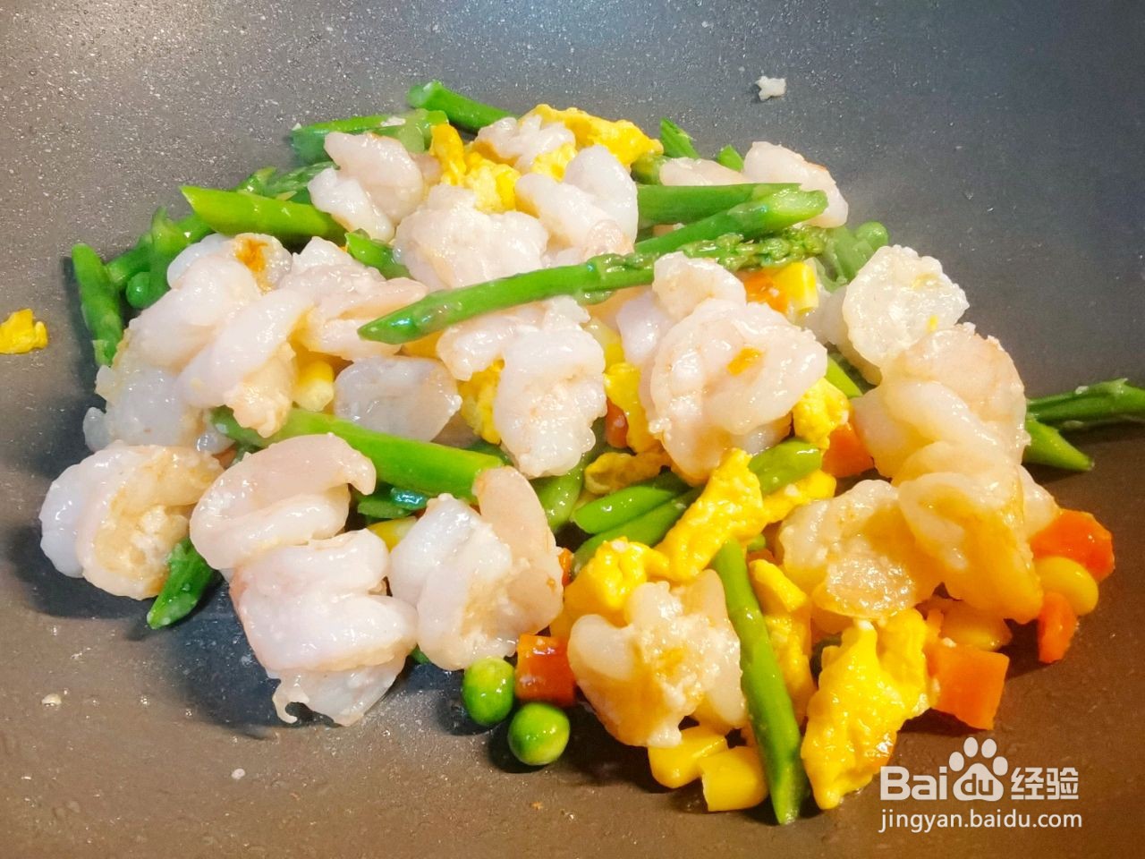 芦笋炒虾仁的做法