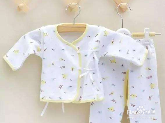 给宝宝选衣服注意什么