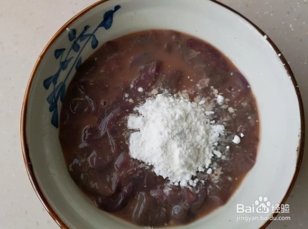 如何简单制作一份爆炒猪肝呢？