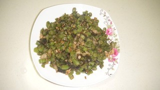 榄菜肉末四季豆怎么做