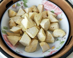 教大家做薯球玉米片