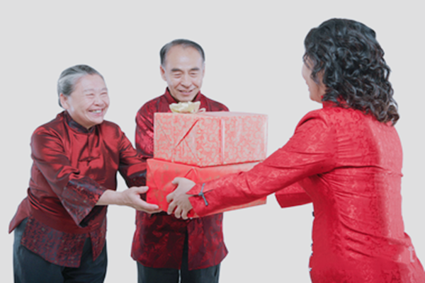 给五十多女性长辈送什么合适