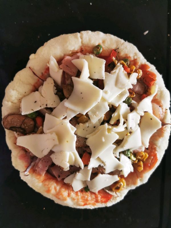 6寸培根虾仁披萨