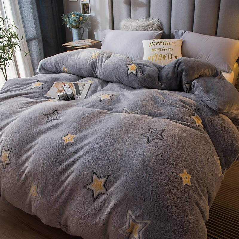 轻盈蓬松保暖锁热的纤维被精选