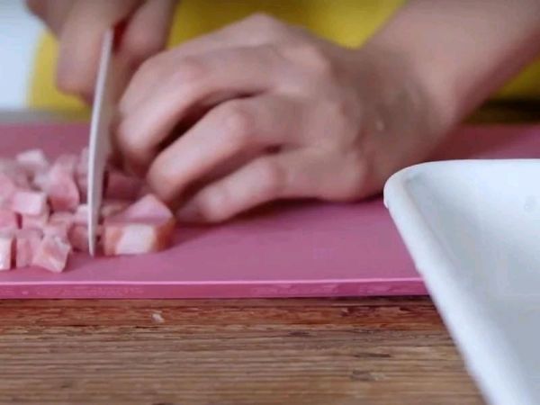 菠菜培根炒菇汉堡