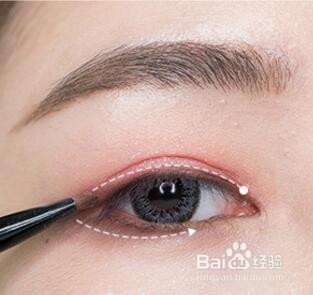 初秋桃花妆画法步骤