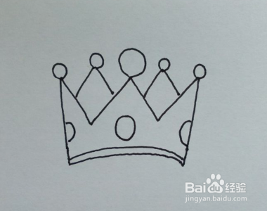 简笔画：用拼音字母“W”画王冠
