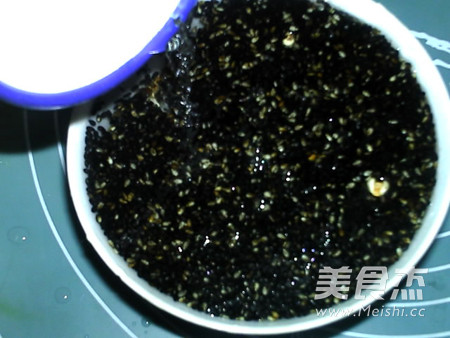 润肠三黑米糊