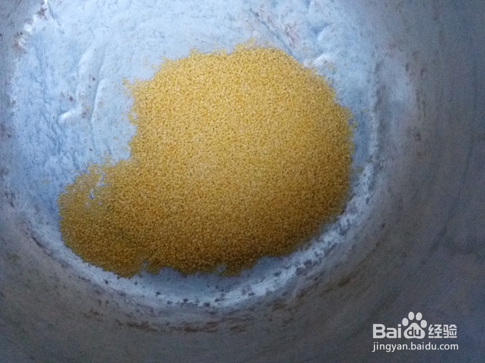 家常小米地瓜粥