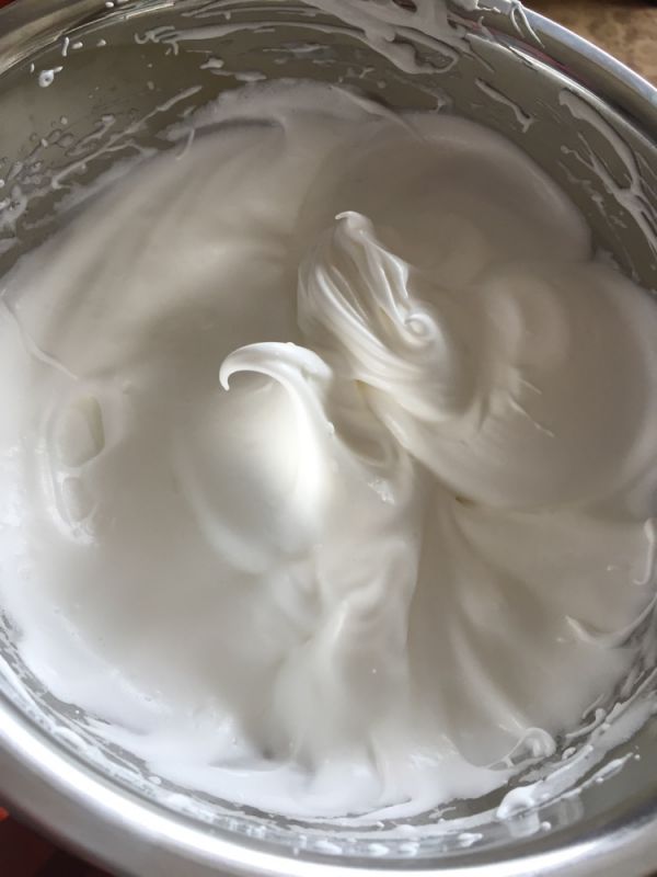 奶茶慕斯蛋糕卷