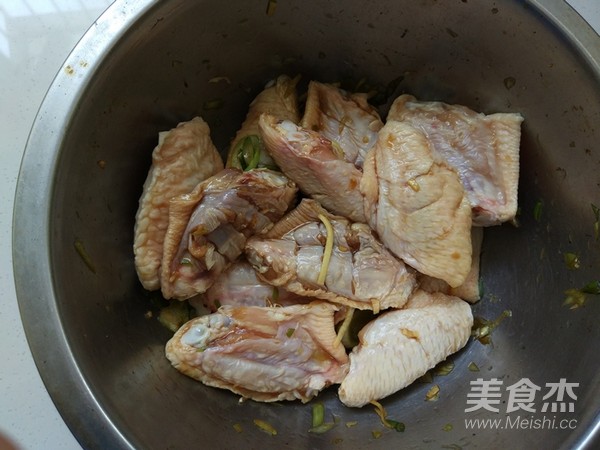 干锅鸡翅的做法