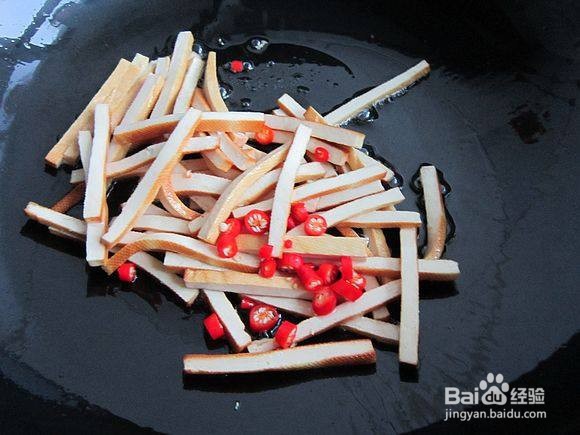 蚝油韭黄炒香干