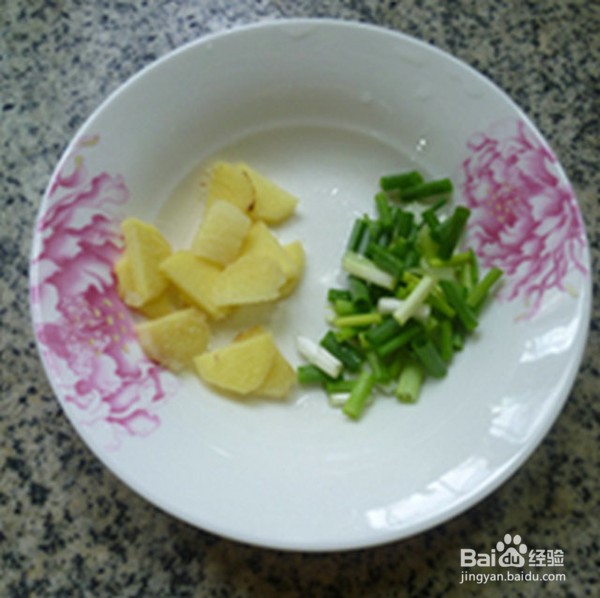 小吃~炒海瓜子