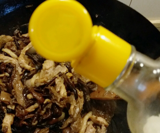 黄山山珍应该怎么烧才好吃呢？？做法是什么啊