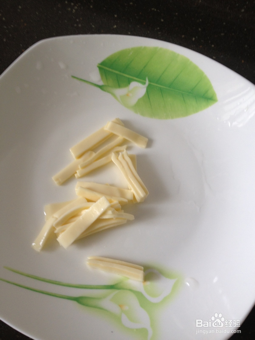 土豆奶酪派DIY：让土豆控们停不下来的美食！